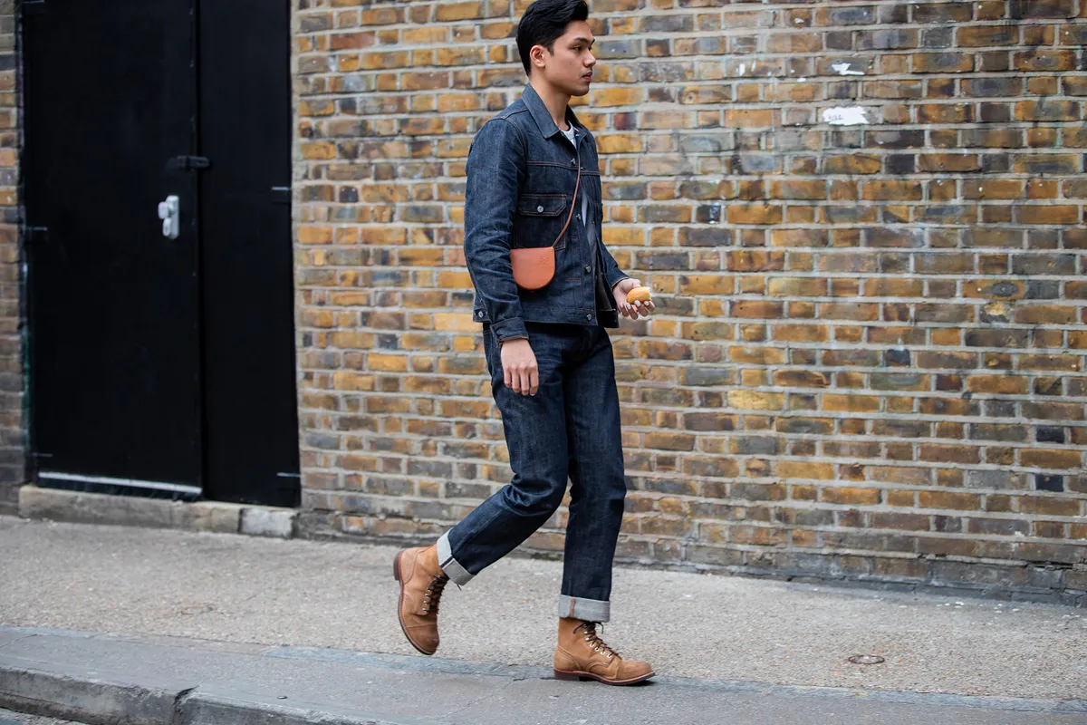 Färgens utveckling och varför raw denim bleks vackrare